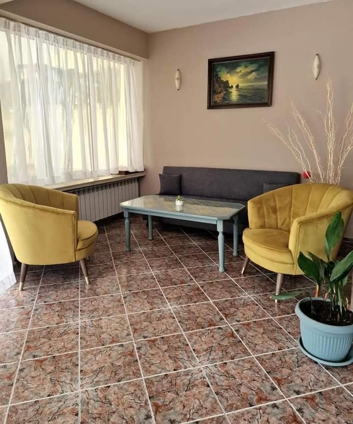 Family Hotel Selena Nesebar Exterior foto